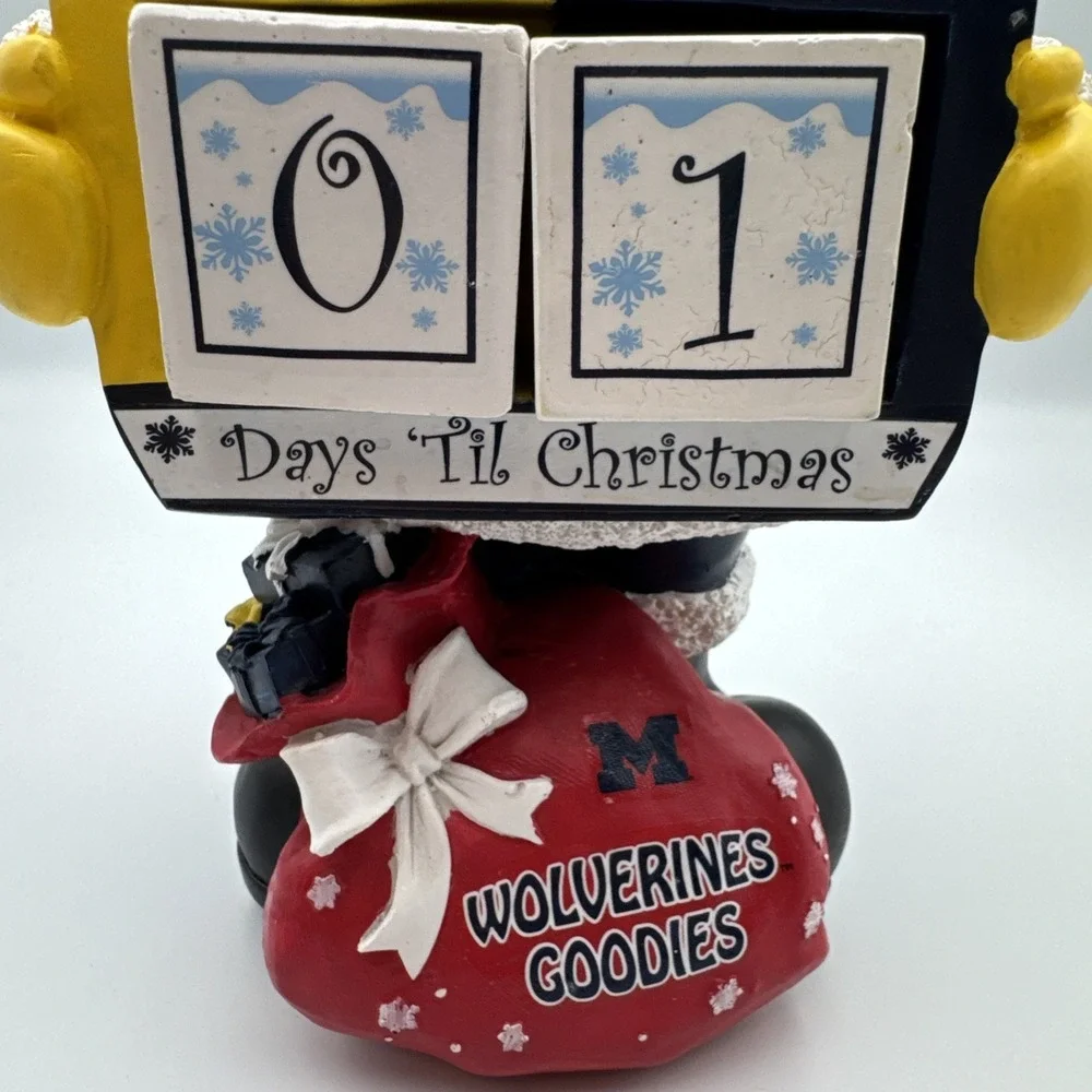 Michigan Wolverines Santa Figure Days Til Christmas‎ Countdown Blocks